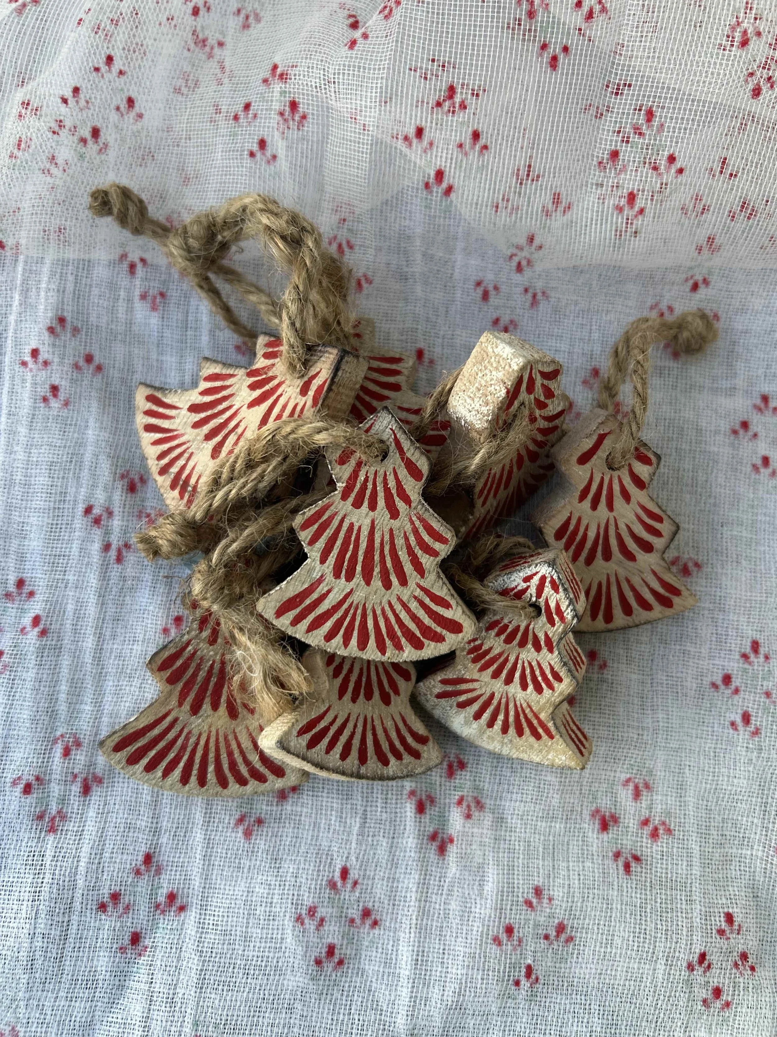 Small Wooden Tree Ornament