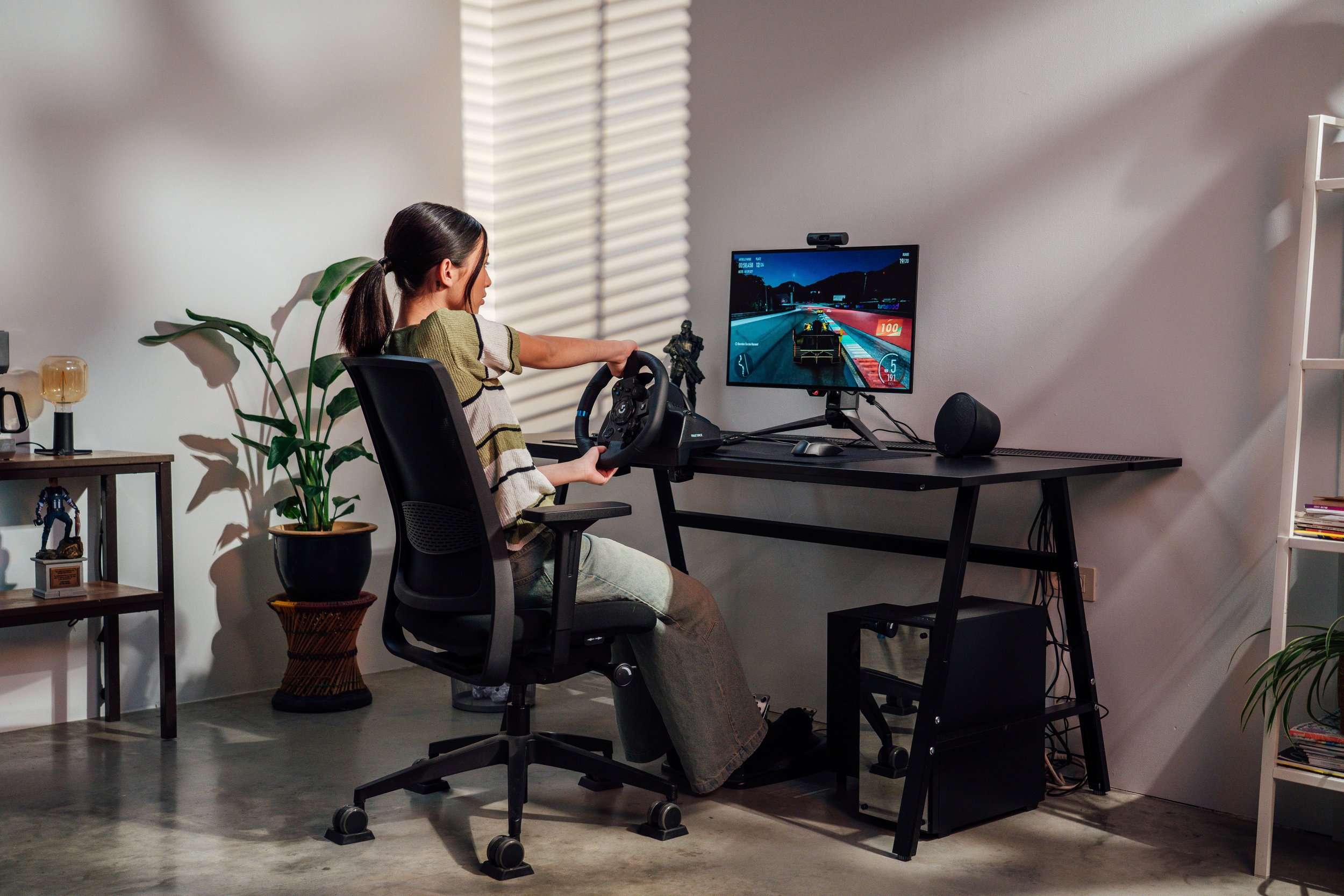 Logitech - PaperCrowns shoot7941.jpg