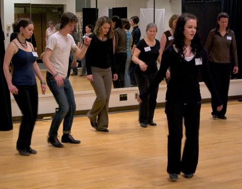 Emma O’Sullivan teaches a dance class (photo by Angeline LeLeux)