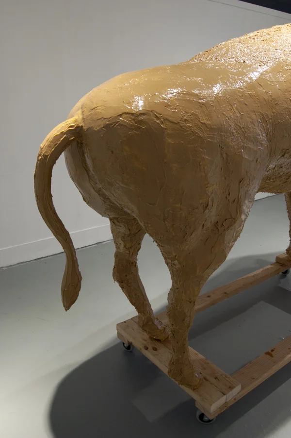 Peanut Bison (Gluteus Peanuticus Maximus)