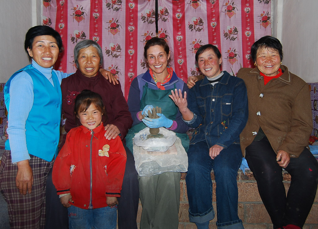 Hand-making gathers a crowd. Neighbors drop in to watch, comment on my work, and chat with each other. In 2008, during a particularly busy season, we had many gatherings such as this one.