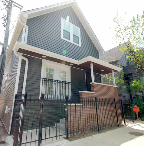 $899,900 Lincoln Park 4 Beds 2.5 Baths 2,500 Sq. Ft.