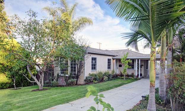 $649,000 Eagle Rock 2 Beds 1.5 Baths 1,377 Sq. Ft.
