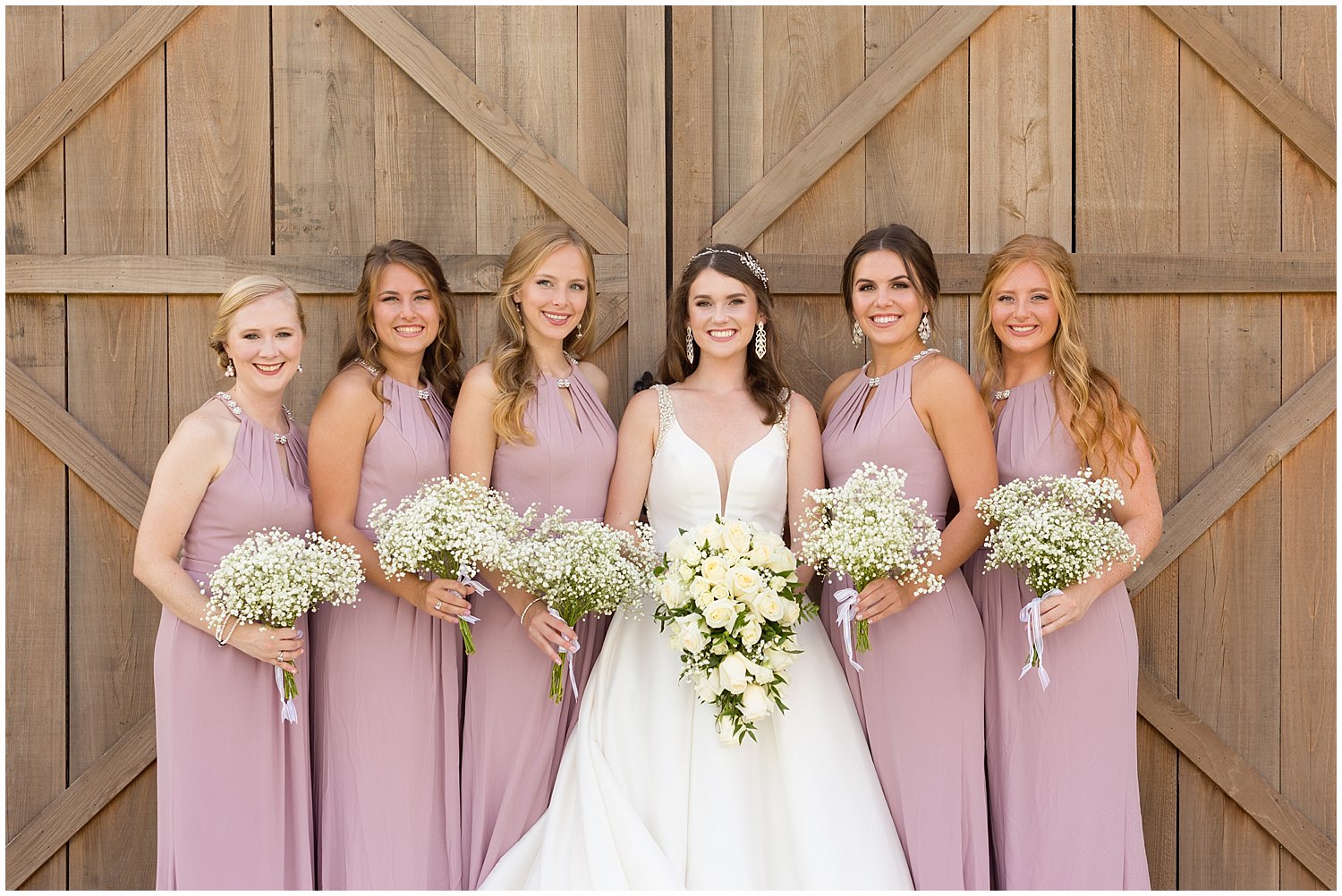 rustic chic bridesmaid photo - South Mississippi wedding photographer