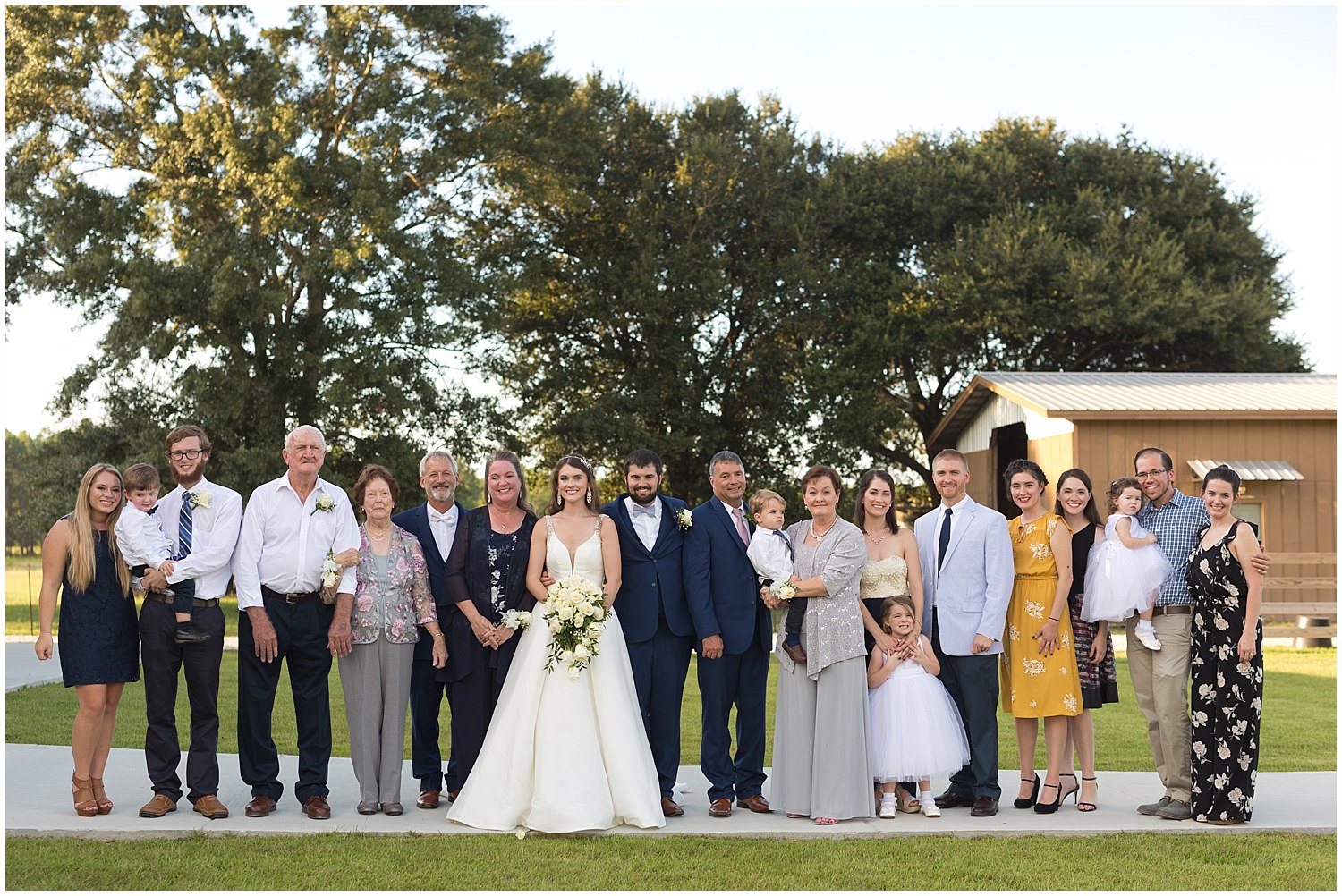 Kiln, MS wedding photographer family photos