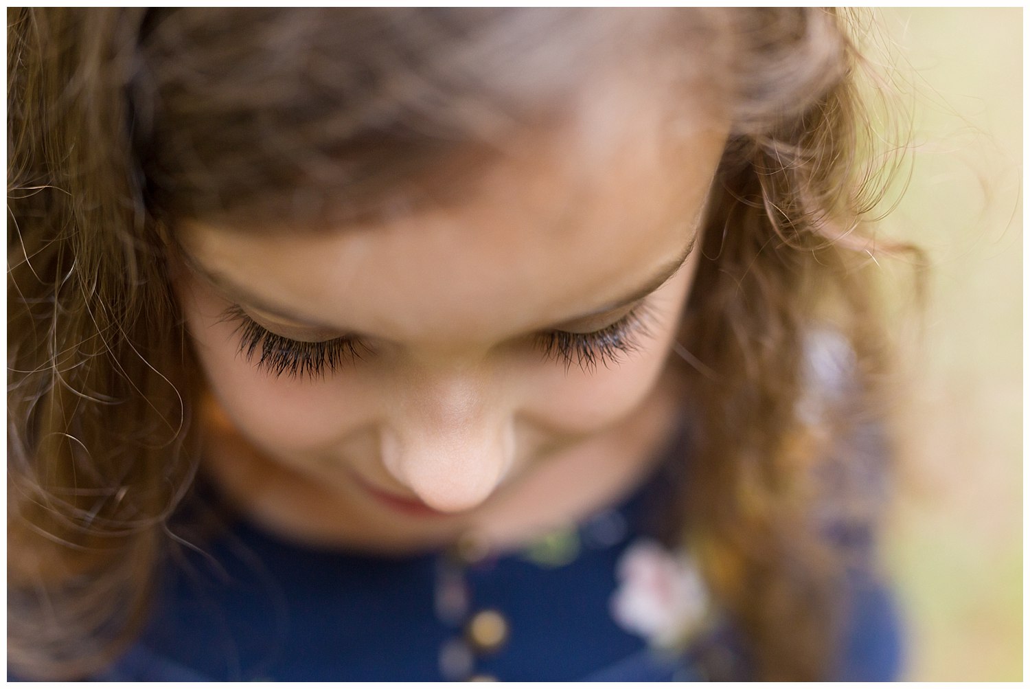 closeup of eyelashes on little girl