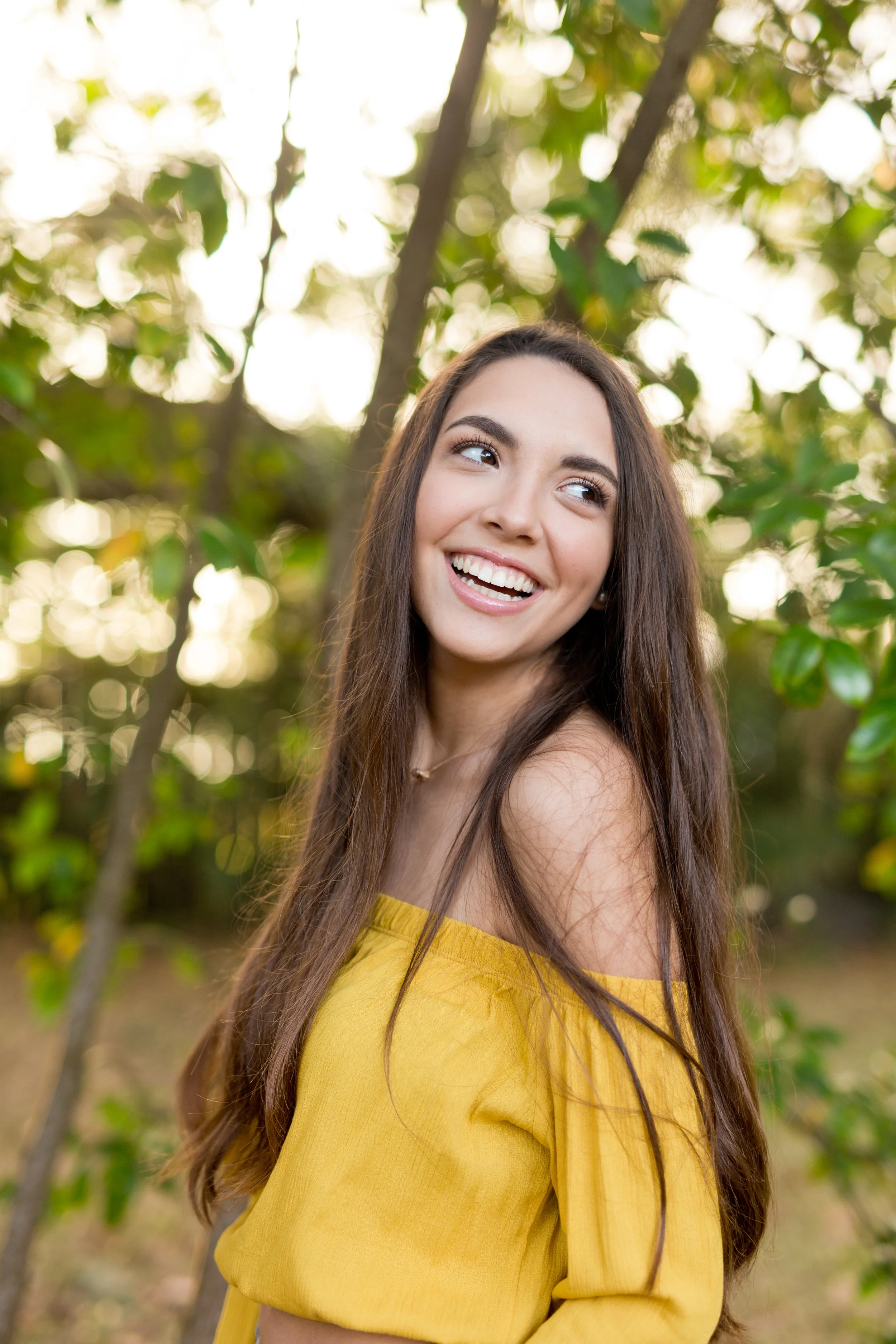 Ocean Springs photographer - beautiful outdoor senior picture