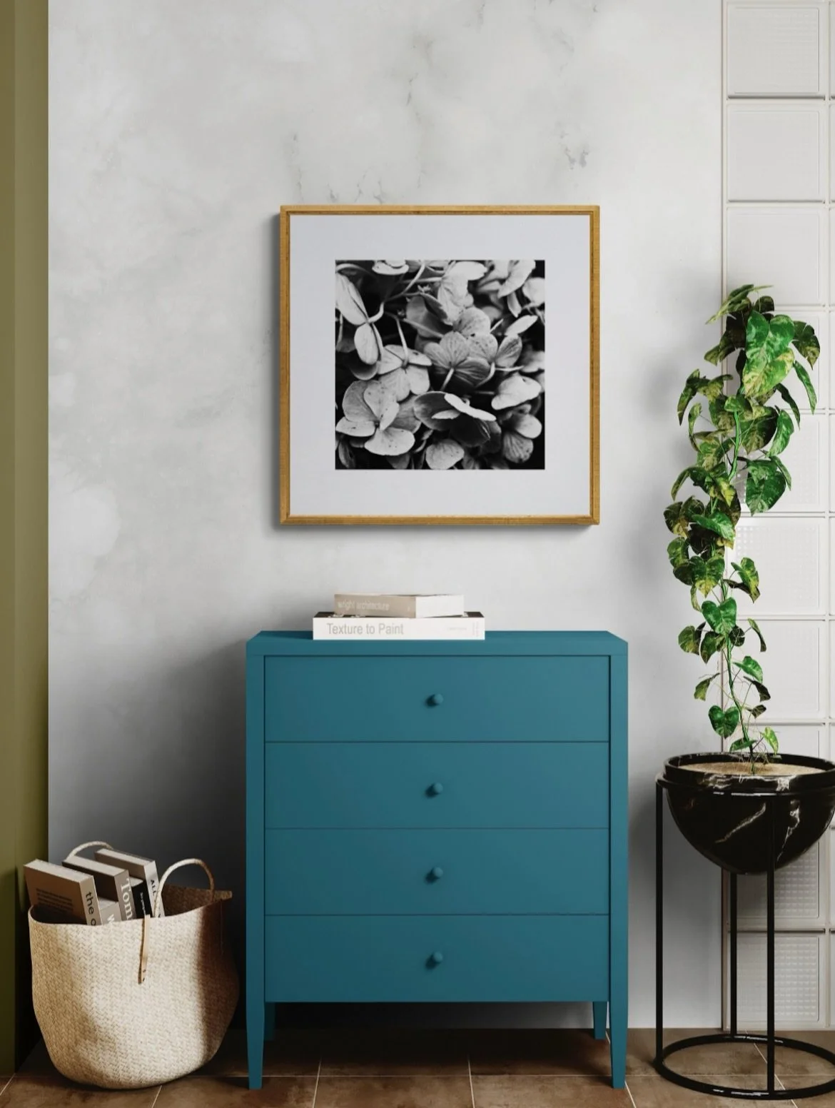 This hydrangea print found a new home in Maine today! 🖤📸#uninventedcolorsetsy 

#ihavethisthingwithblackandwhite #hydrangea #shopsmall #missmadeart