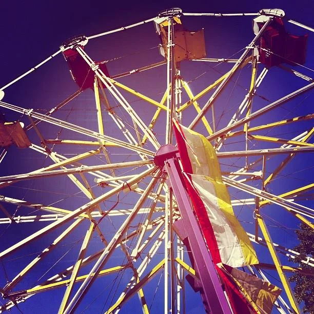 FERRIS WHEEL.jpg