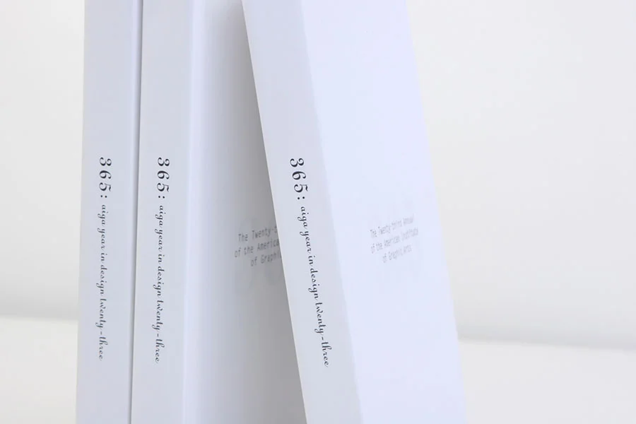 aiga_04.jpg