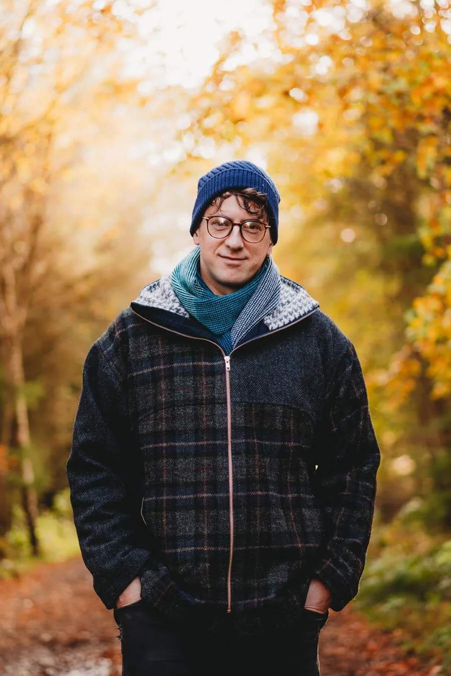 Mens navy wool beanie hat and lambswool scarf in blues by Collingwood-Norris.jpg