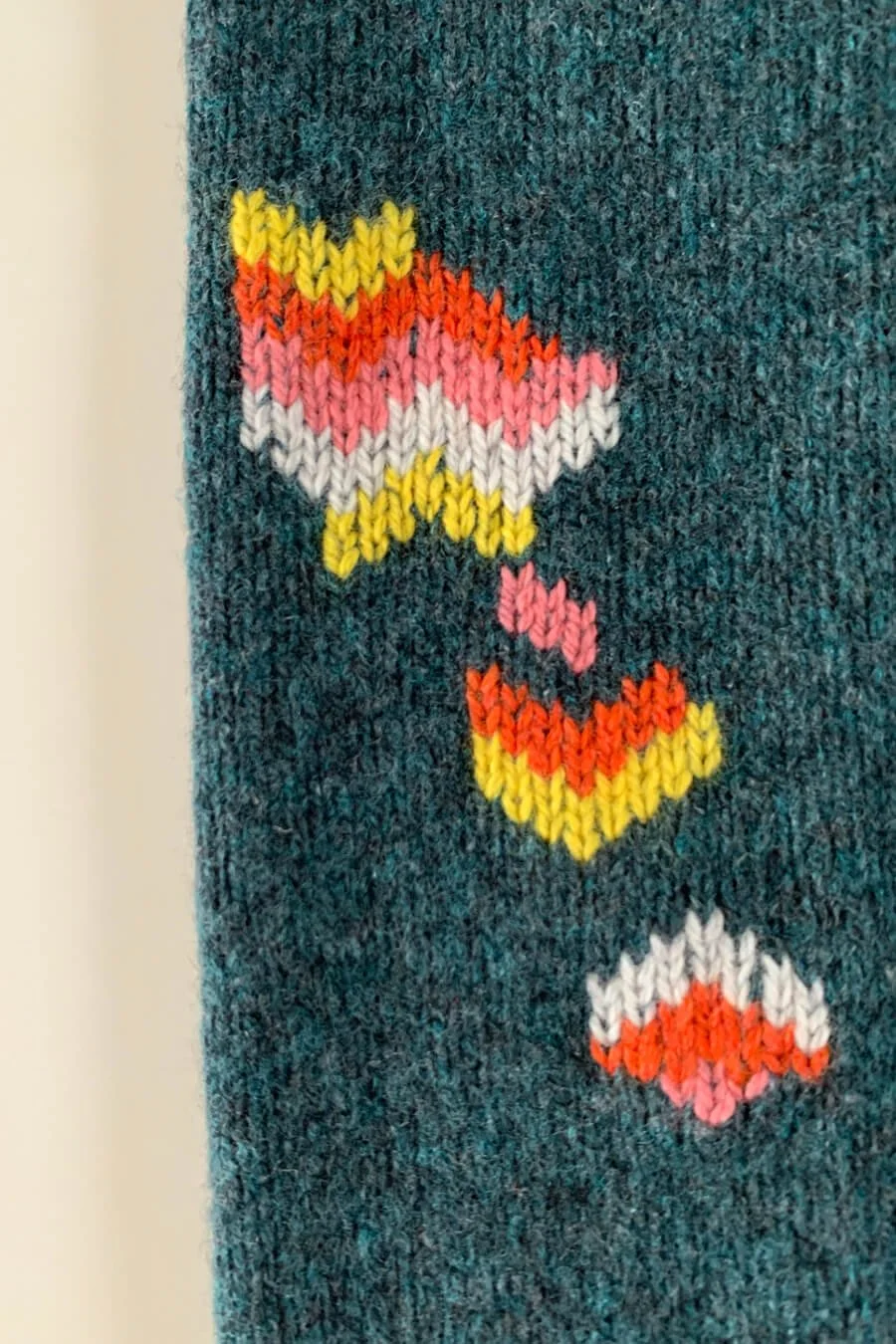 Visible mending for knitwear workshop with Collingwood-Norris. Reapir your knitwear in style.jpg