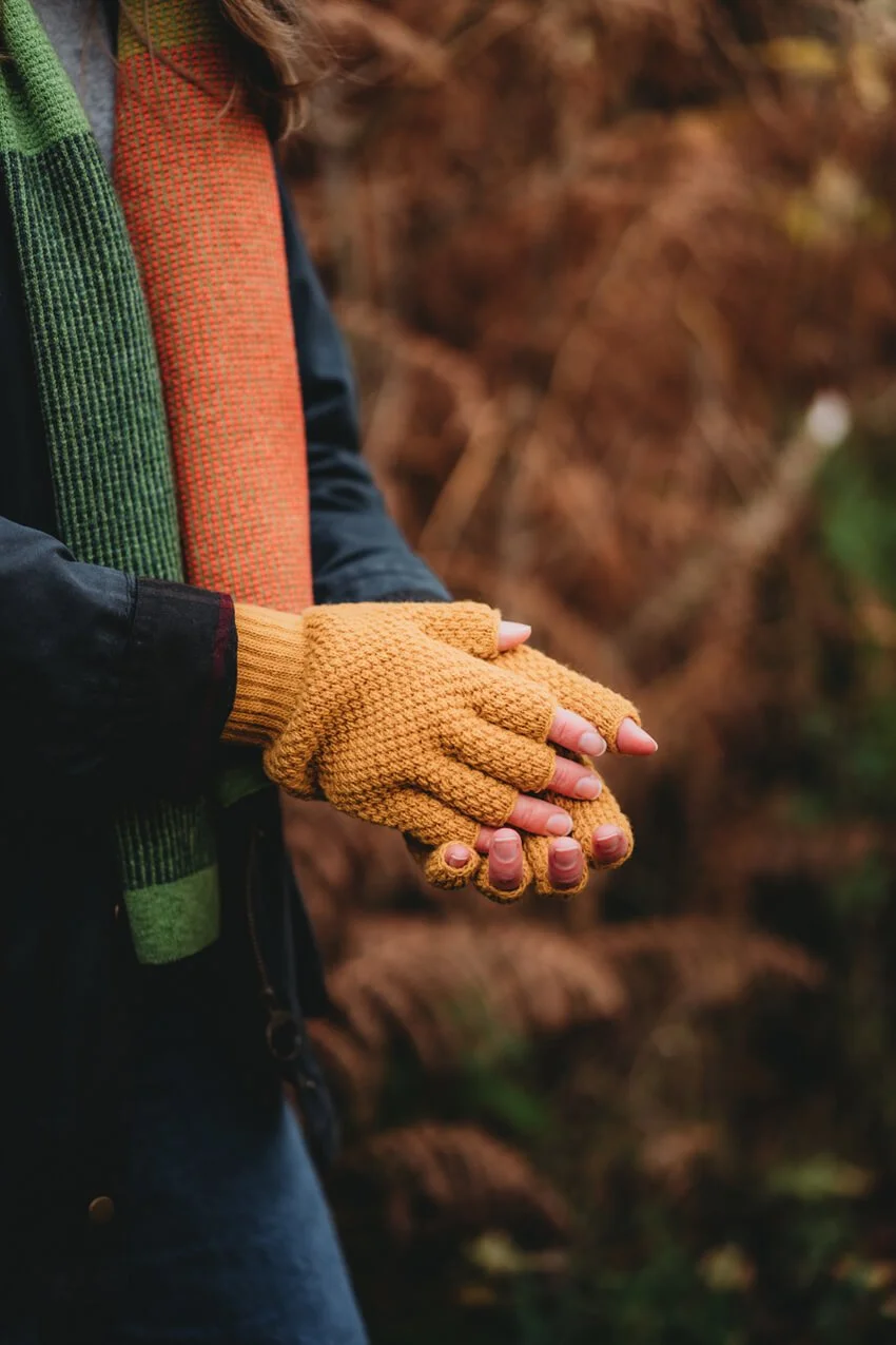 Yellow fingerless gloves by Collingwood-Norris.jpg