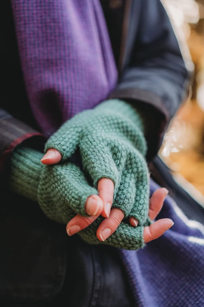 Soft green fingerless gloves made in Scotland by Collingwood-Norris.jpg