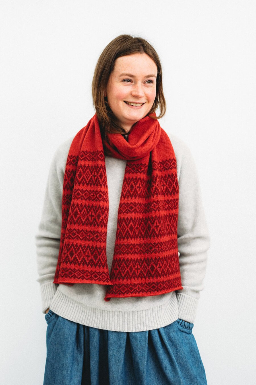 Red patterned lambswool scarf by Collingwood-Norris.jpg