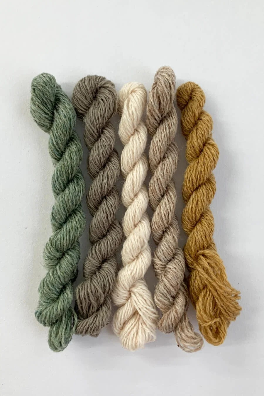 Cashmere Yarn in Pebble Shades