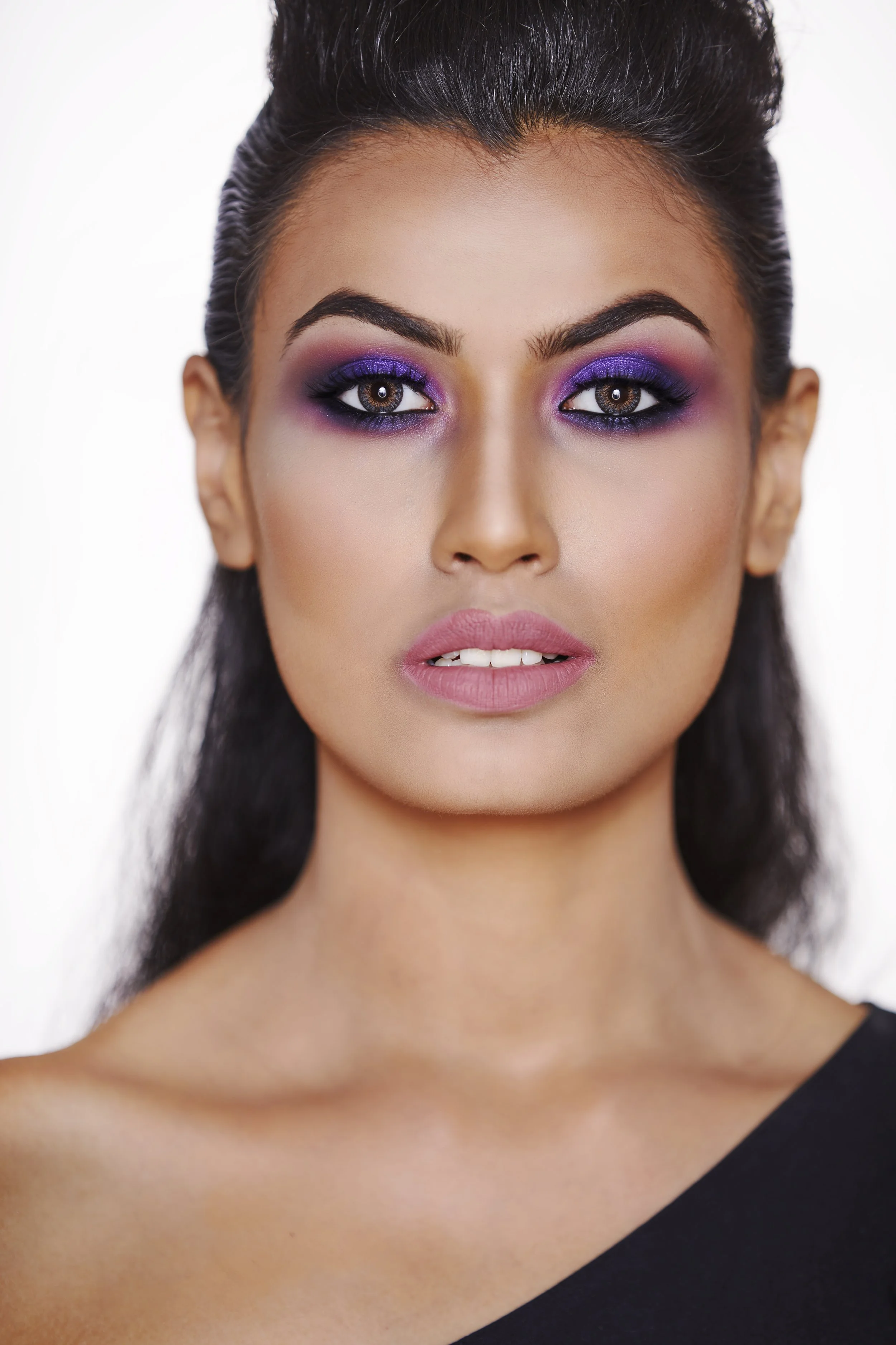 DEEP MAKE UP8729 copy 2.jpg