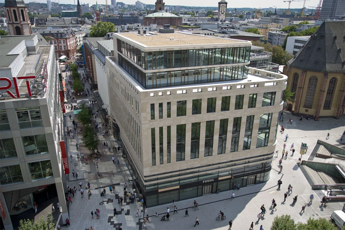 Frankfurt Fossil Store