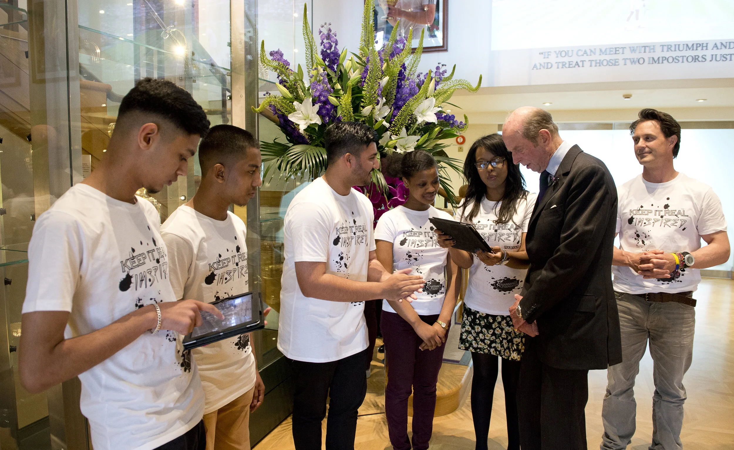 HRH The Duke of Kent meets with Charity The Renaissance Foundation in the Club house
The Championships Wimbledon 2014
The All England Lawn Tennis & Croquet Club Wimbledon
Day 3
Wednesday 25/06/2014
Credit: Thomas Lovelock/ AELTC
