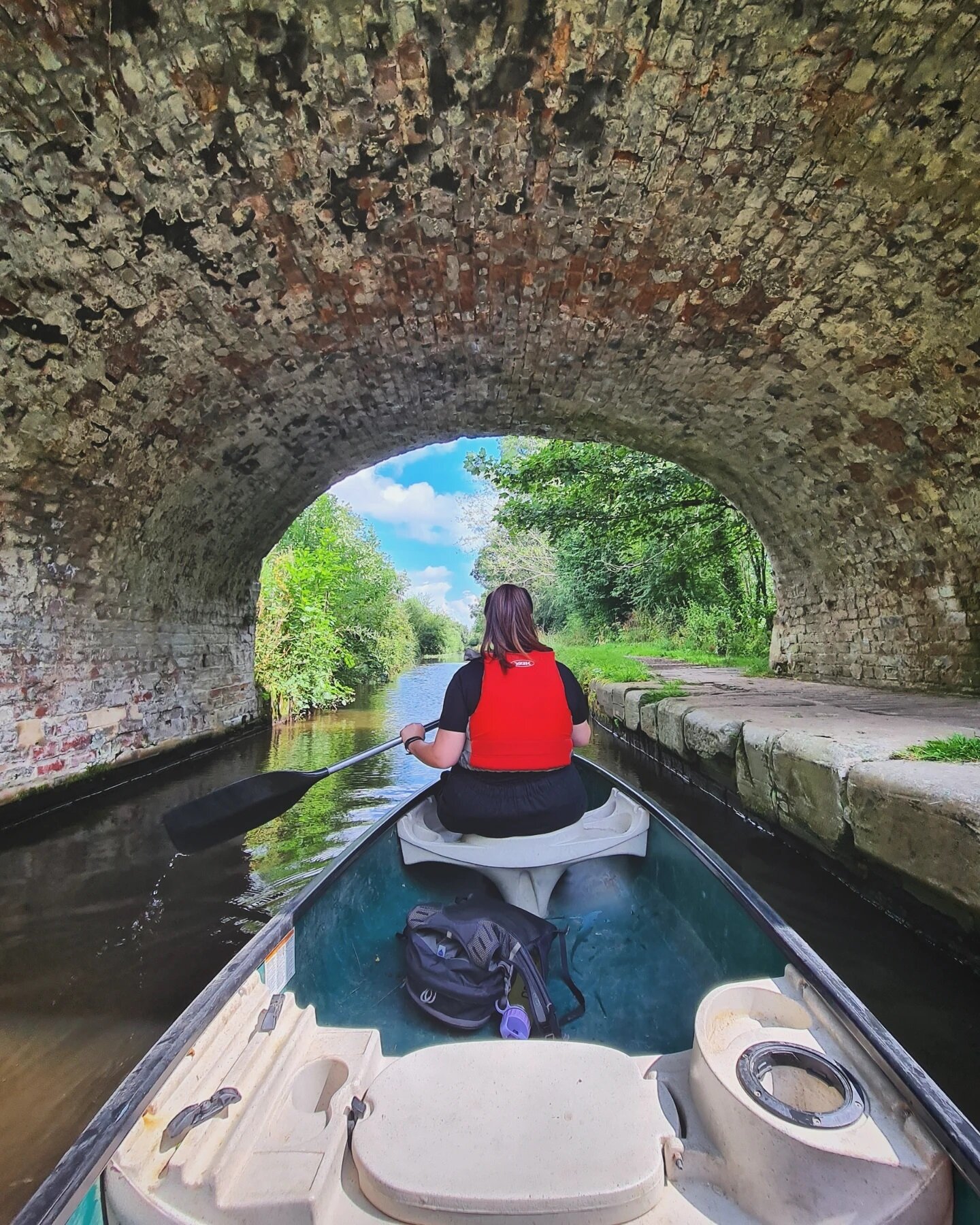 Finding out canoeing is harder than it looks! 
#canoe #montgomerycanal