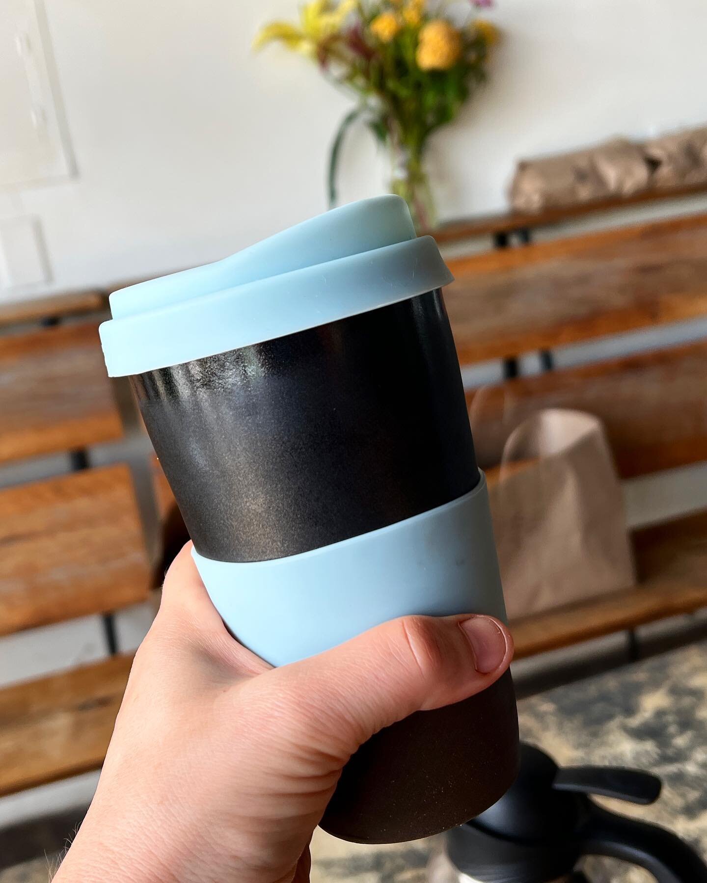 Travel Cup makeover! Available in the September restock in a few colors. Took the first round right out of the kiln and straight to @boultedbread for an iced coffee test run. Did you know that stoneware is excellent at regulating temperatures both ho