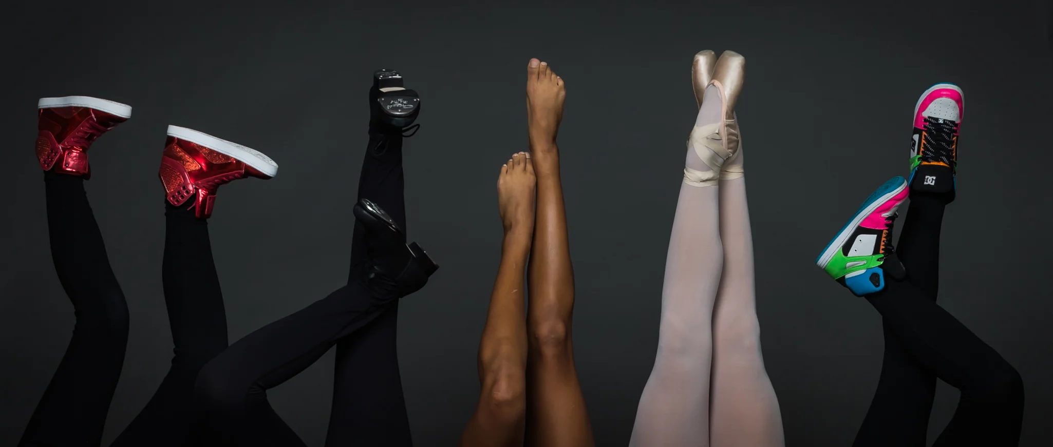 Feetinair.jpg