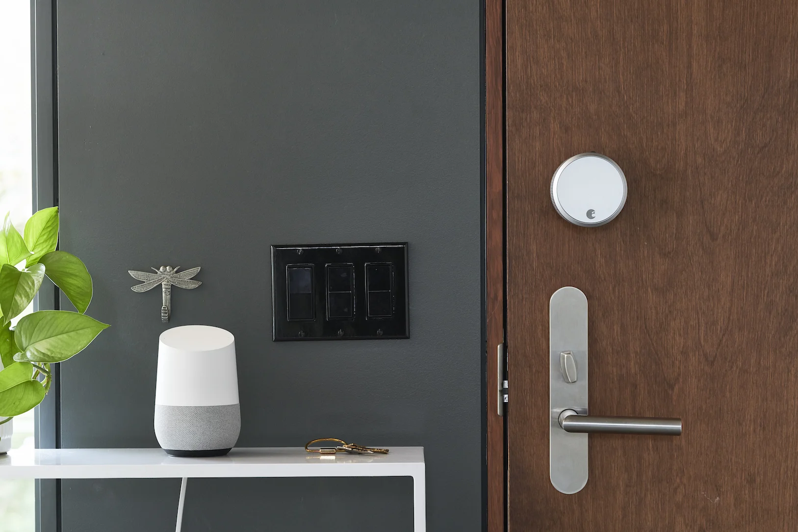11_HomeSecurity_NestCamIQ_Wojack_851_Before.jpg