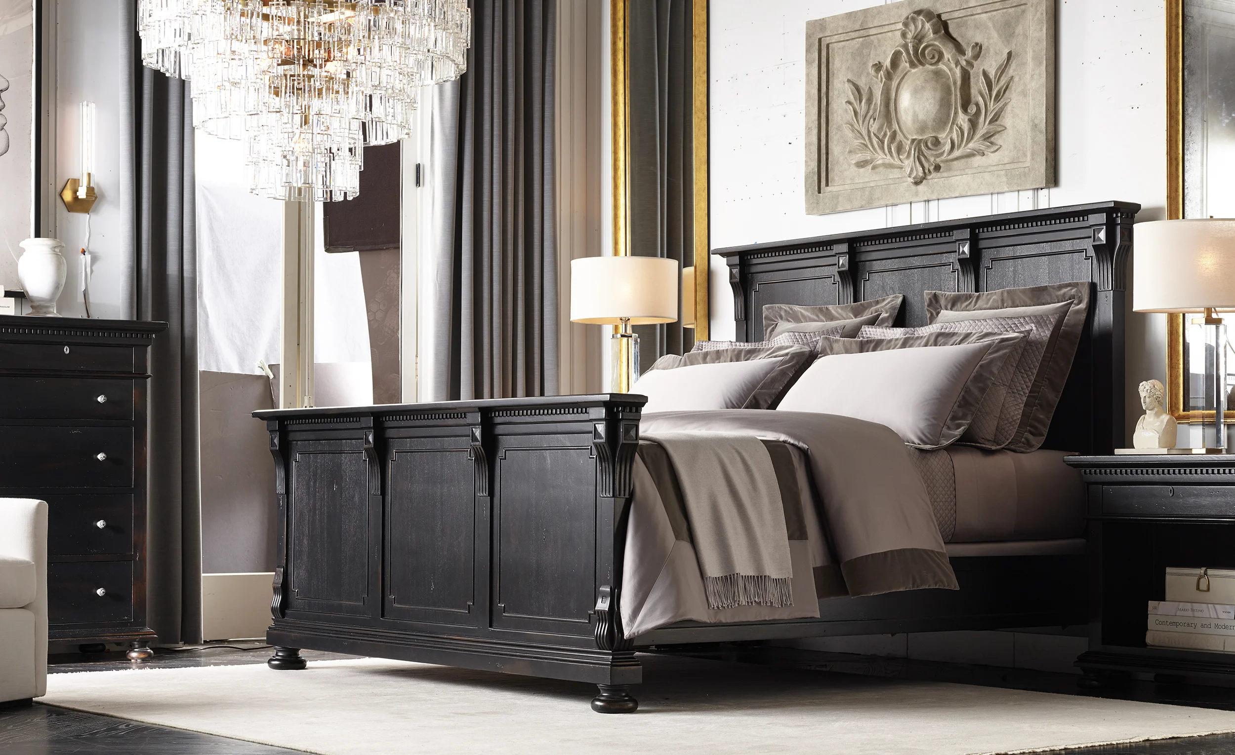 K694_St_James_Black_Bed_With_Footboard_CO18FAL.jpg