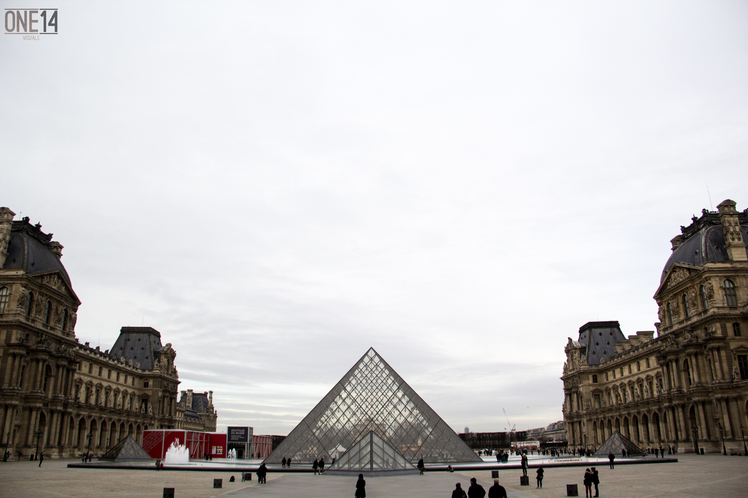 Louvre.jpg