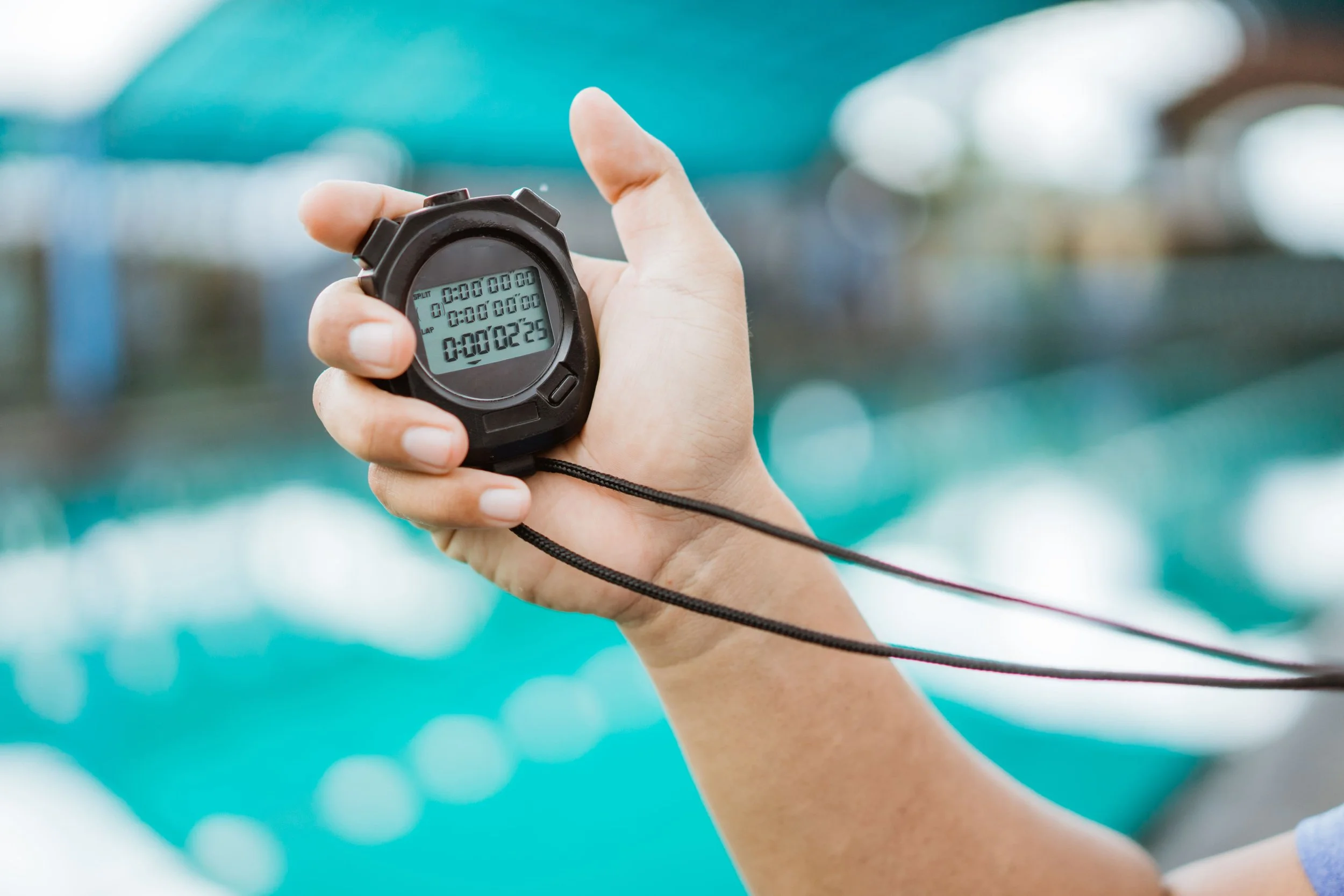 Best Swim Lap Counter Devices for Swimmers
