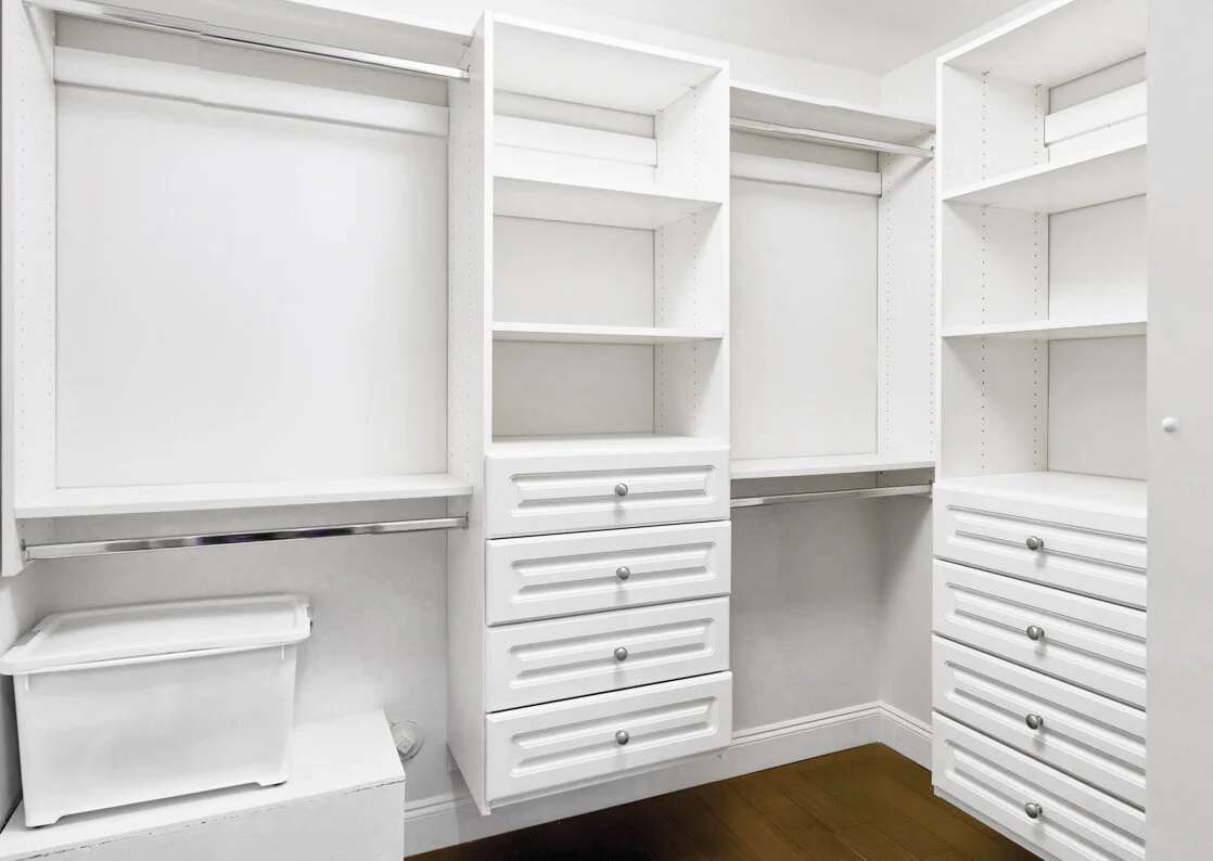 CLOSET.jpg