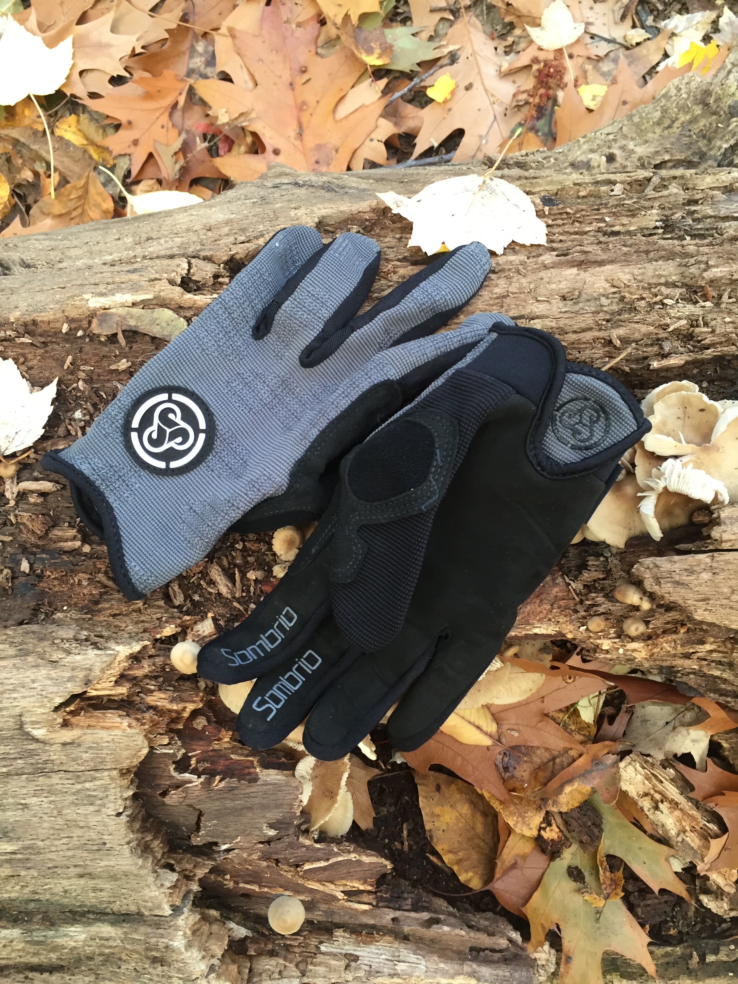 Sombrio Lily Gloves