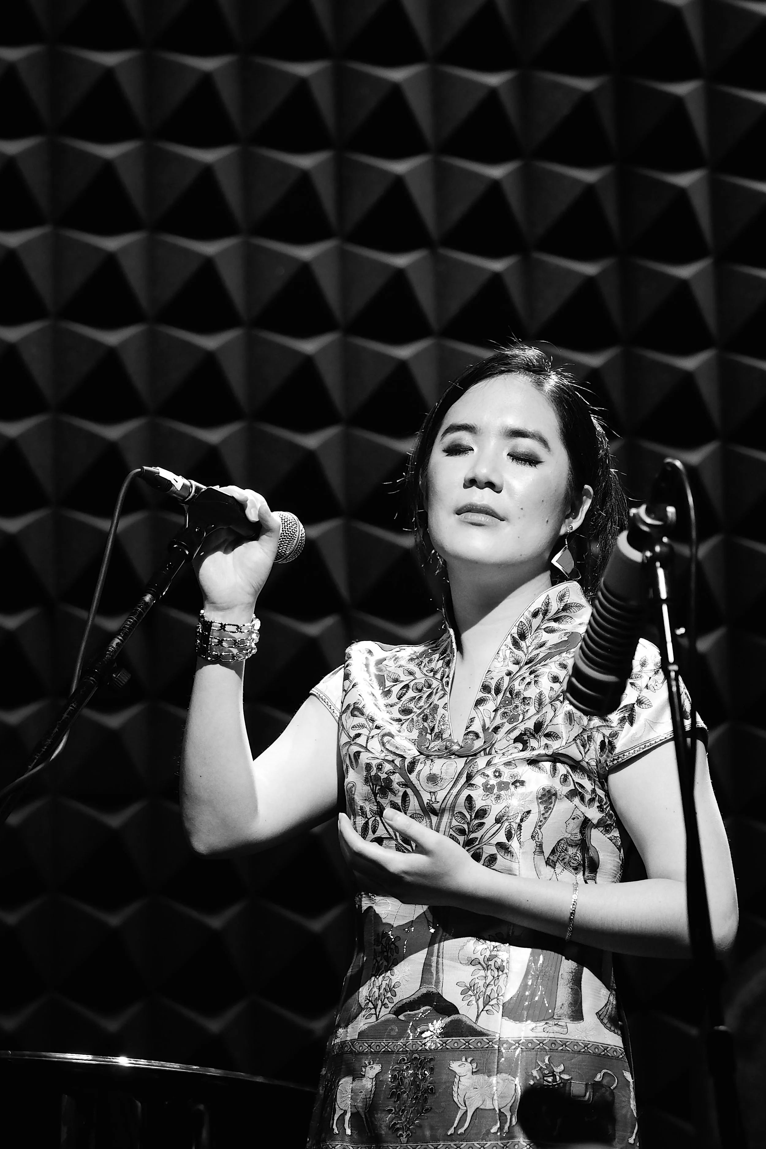 Joe's Pub, NYC 2017 - Asymptote Release