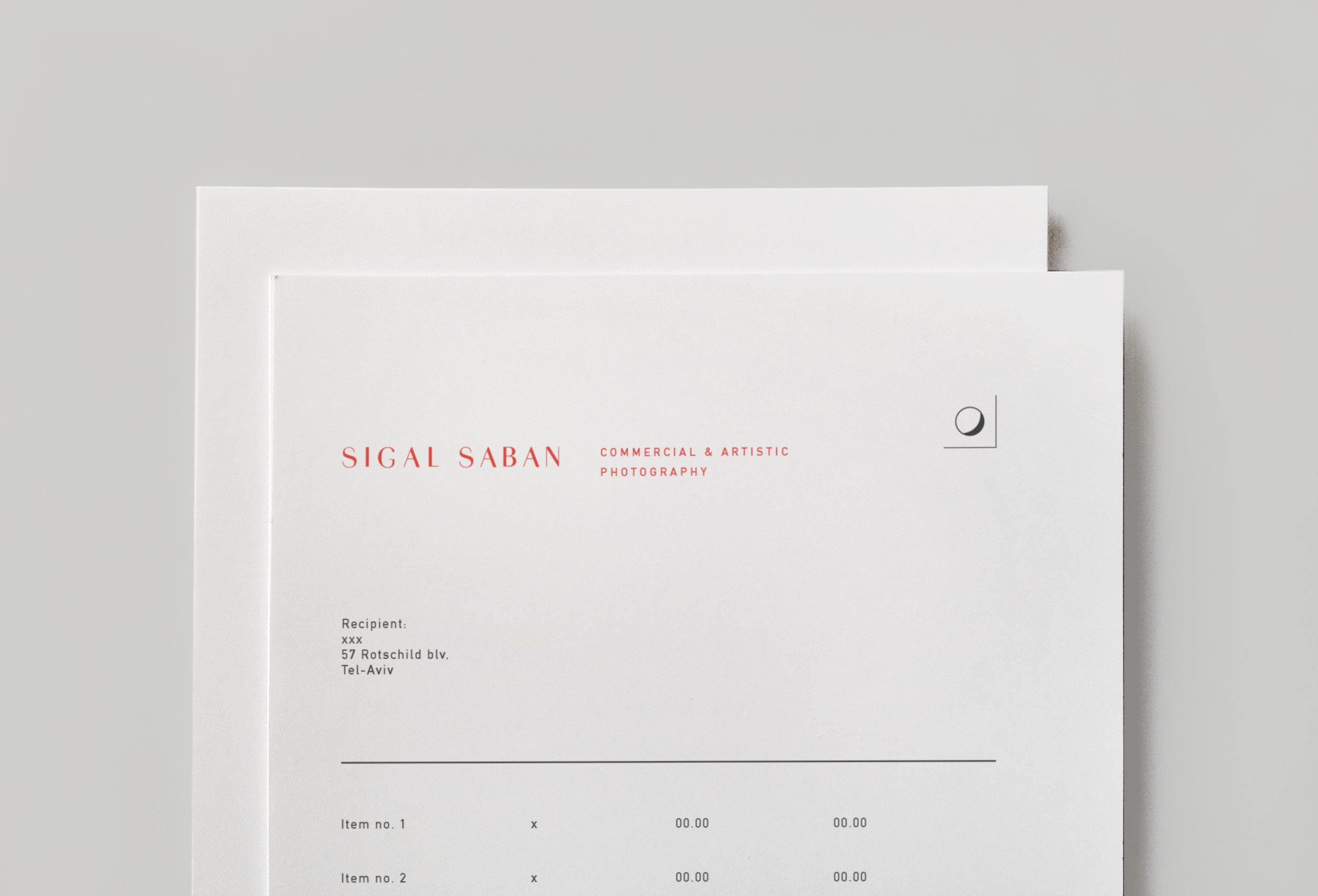 02_Close-Up Mock-Up.jpg