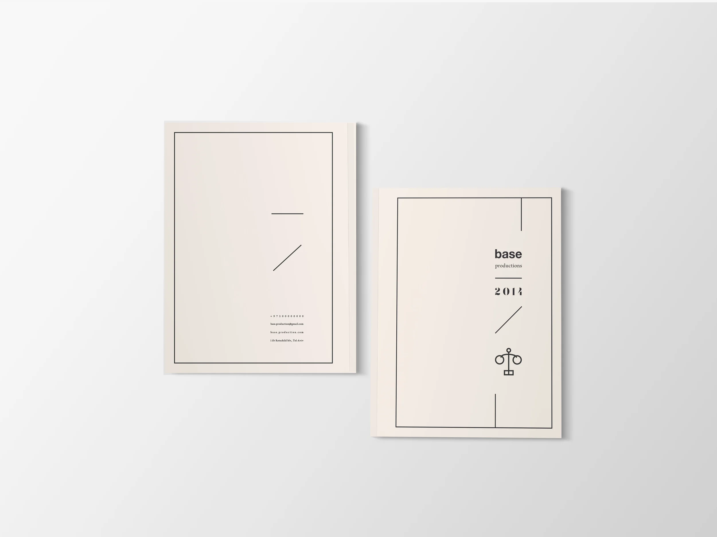 01_Letter Magaxxzine Mockup.jpg