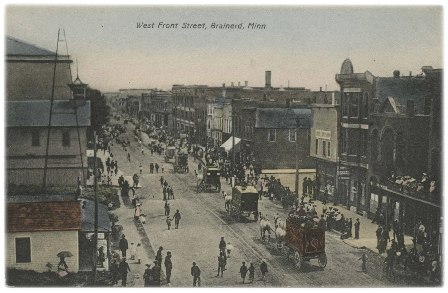 Chaotic but smart in America's Midwest. This is Brainerd, MN, in 1904. It was developed on the same, basic, human-scaled model as thousands of years of cities that preceded it.