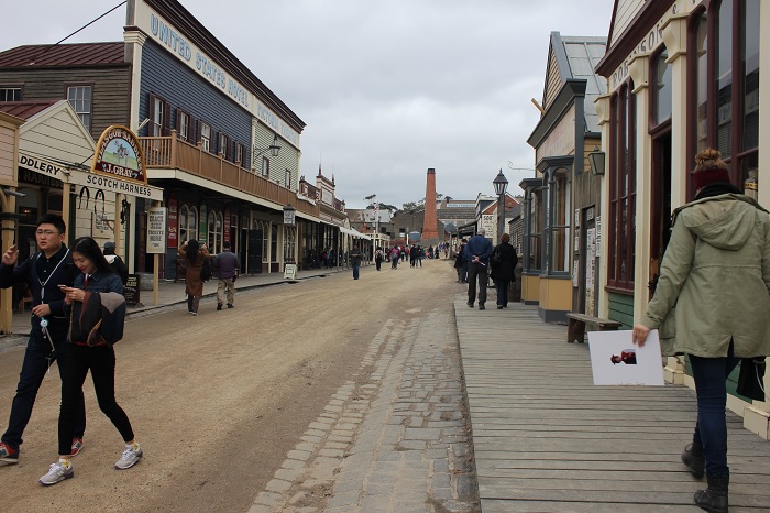 A look down Sovereign Hill's Main Street. There is even a "United States Hotel."