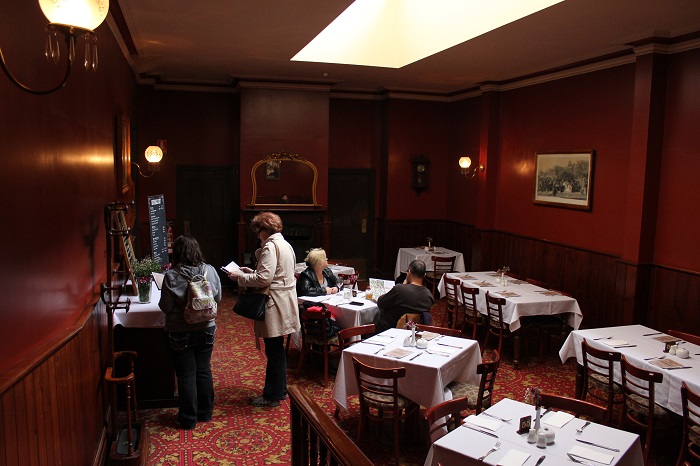 A fine-dining restaurant of the era.