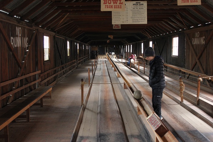 "Empire Bowling"