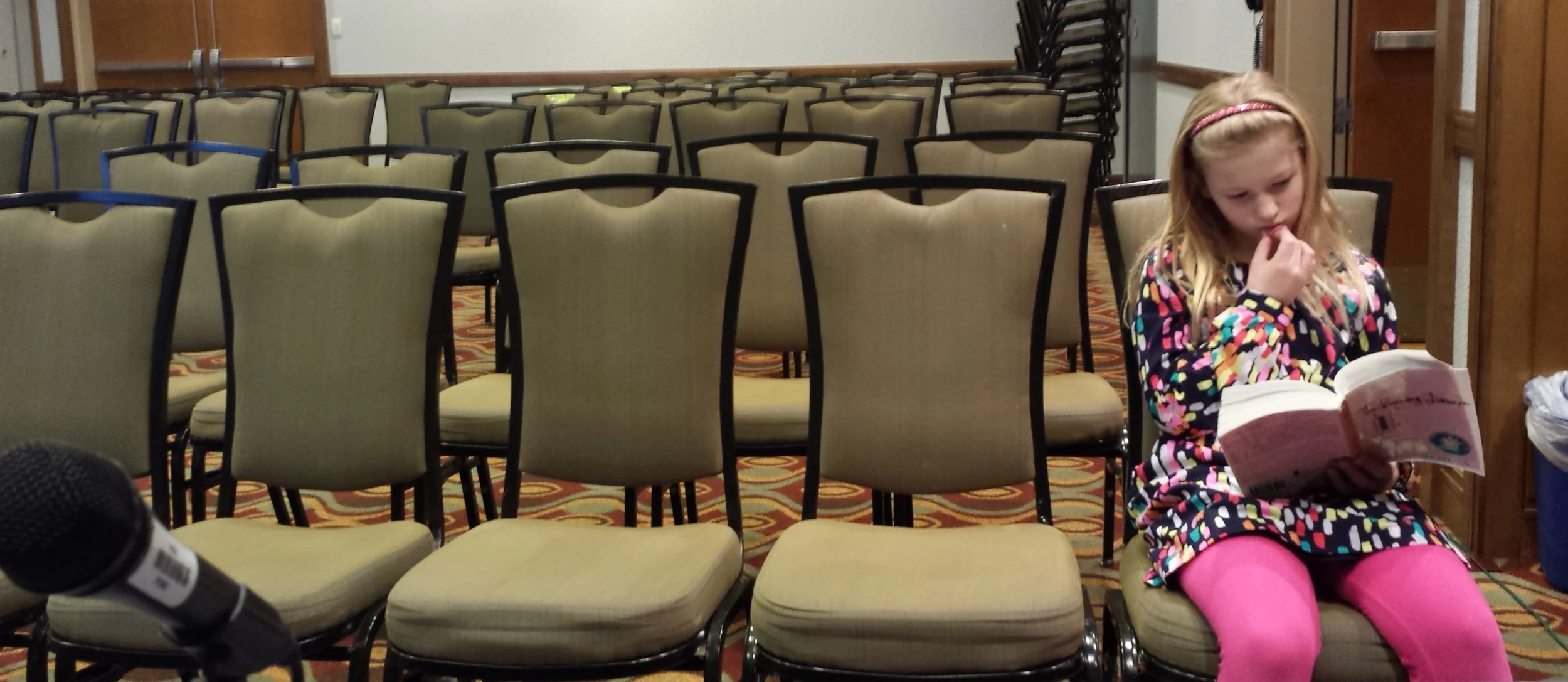 A glimpse from the road