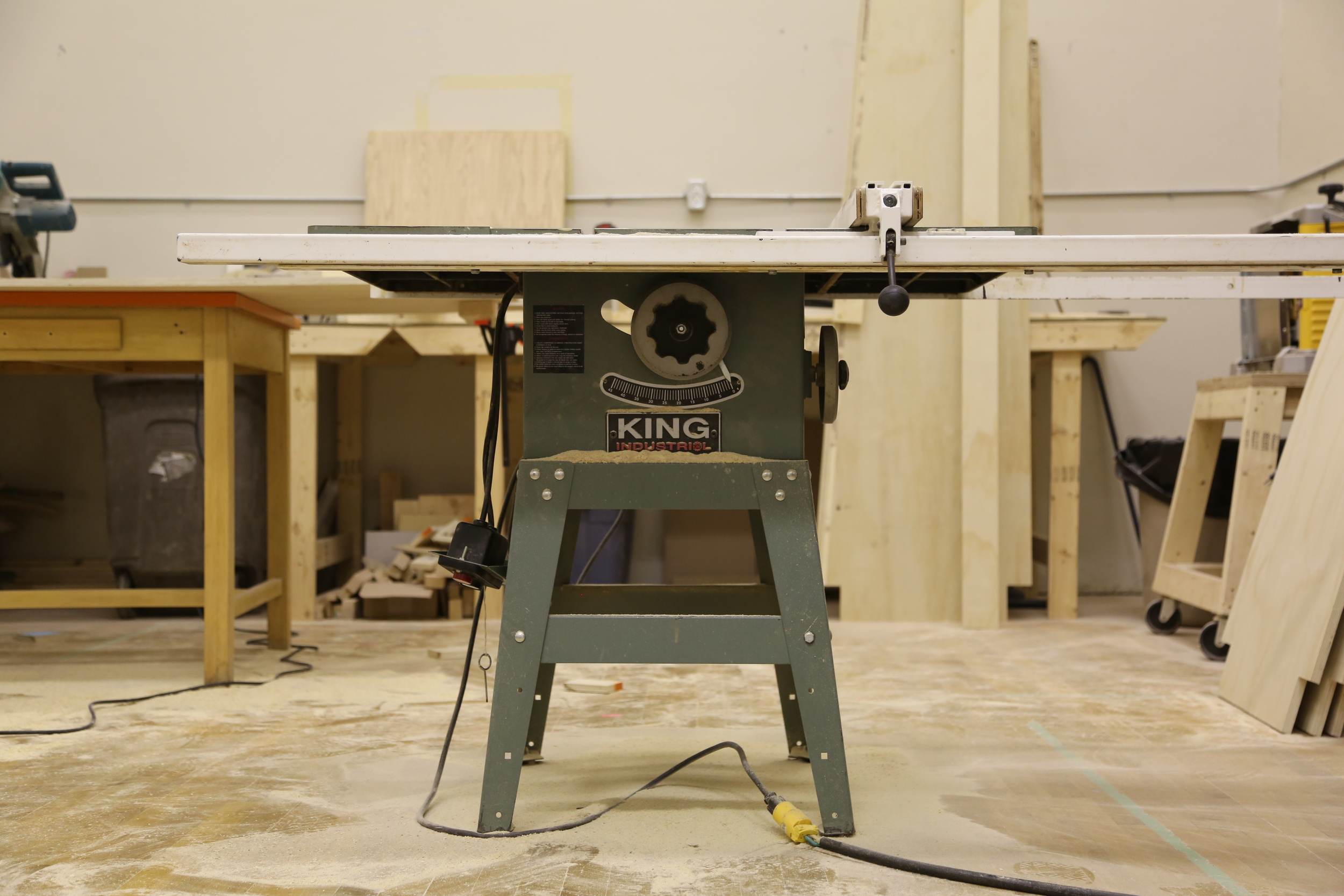 An incremental makerspace