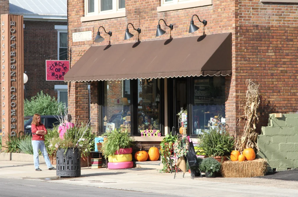 Middle of the Road Kentucky