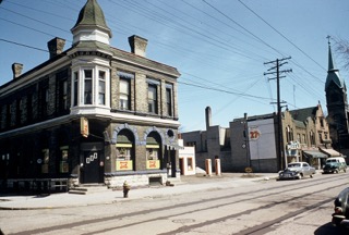Brady Street circa 1950s. Photo from Frank Alioto