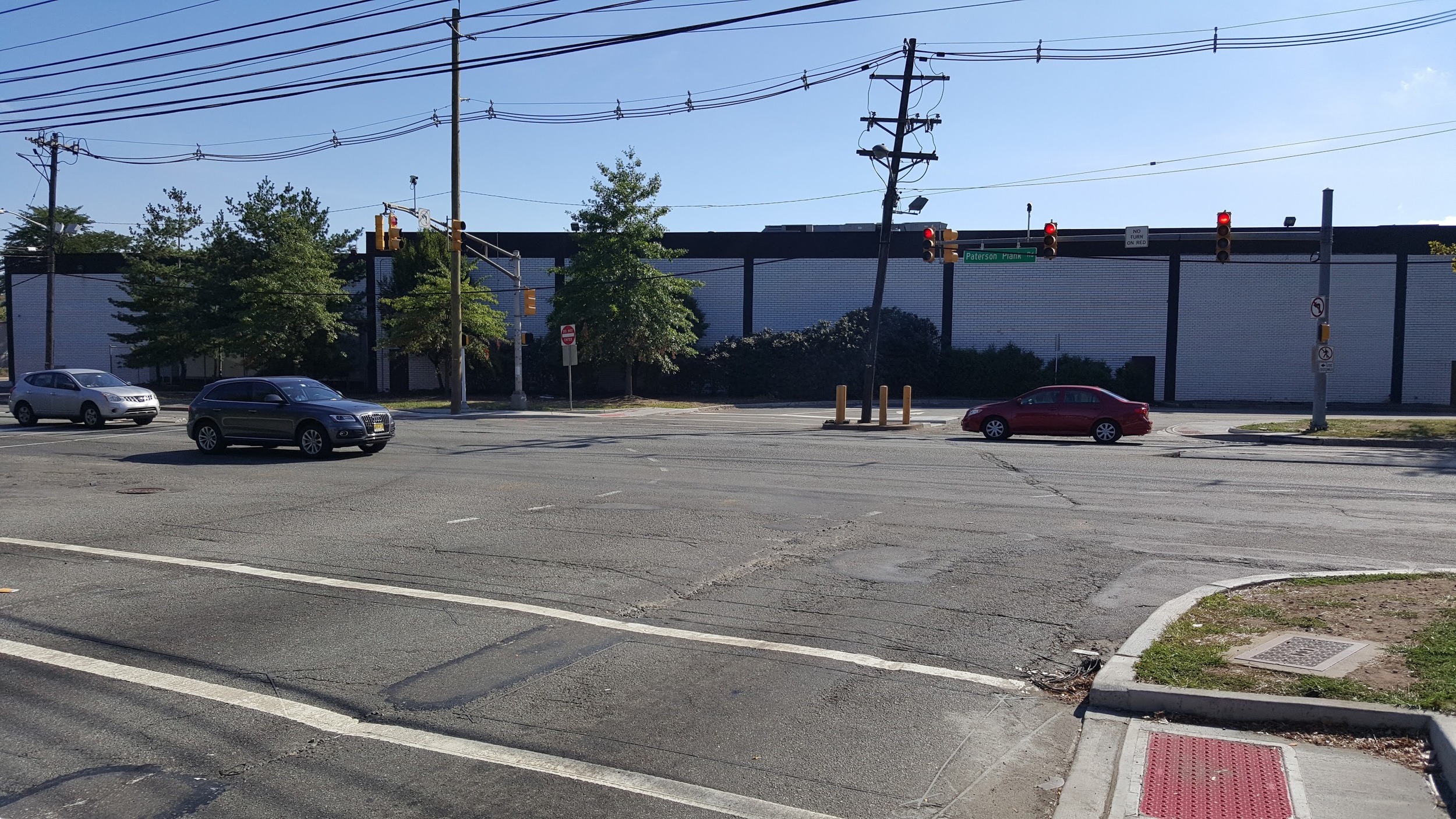 We tried to walk between multiple furniture stores, but encountered sidewalk dead-ends and cars flying past when the light goes green without expecting to see anybody crossing. It does not take much negative reinforcement punishing you until you decide to stick to the city.