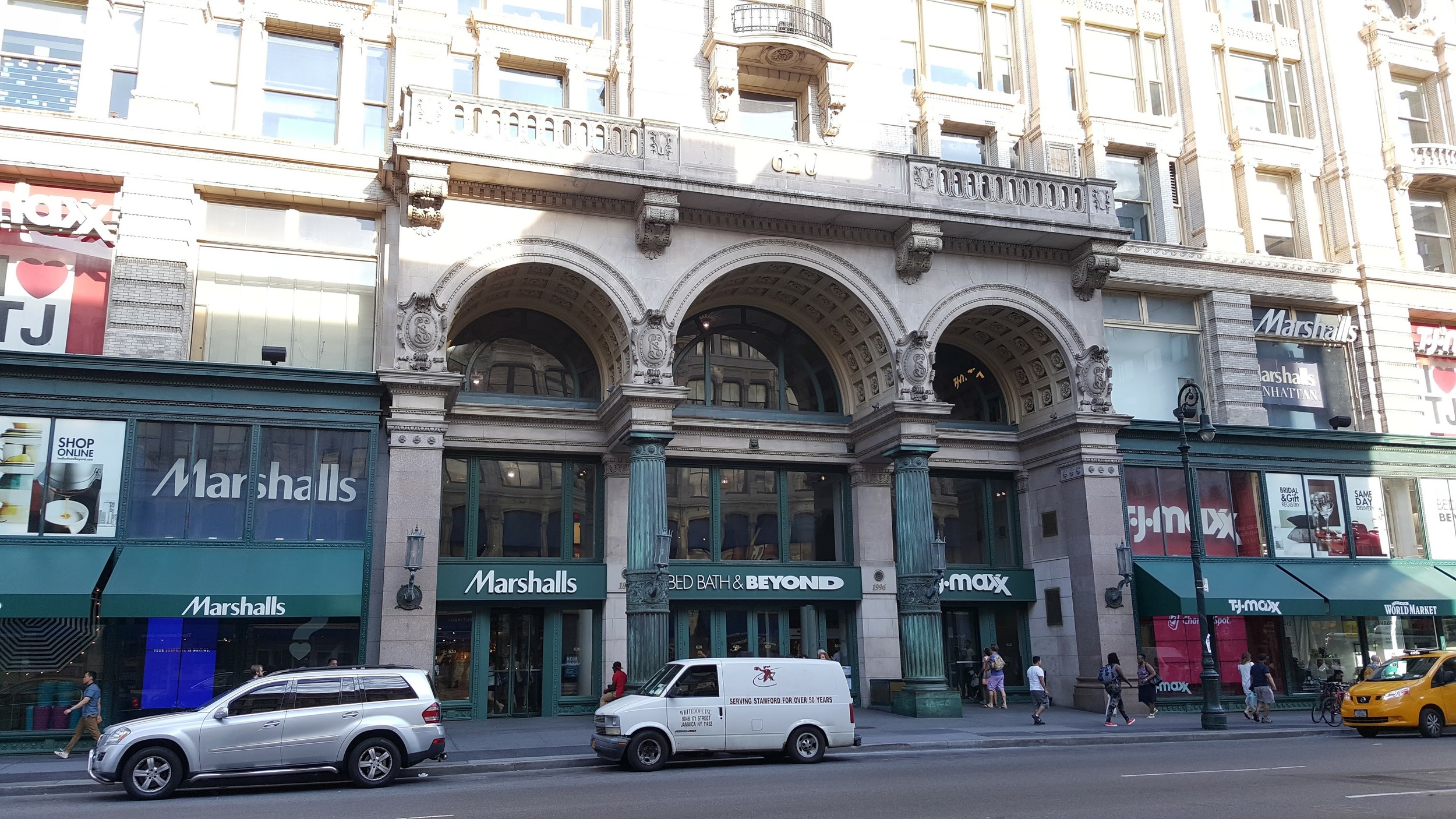3 big box stores sharing a building. Marshalls in the basement, Bed, Bath & Beyond at ground level, and TJ Maxx above ground.