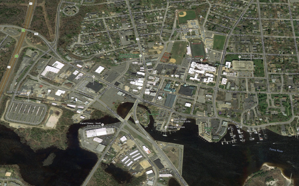 The downtown. (image from Google maps)