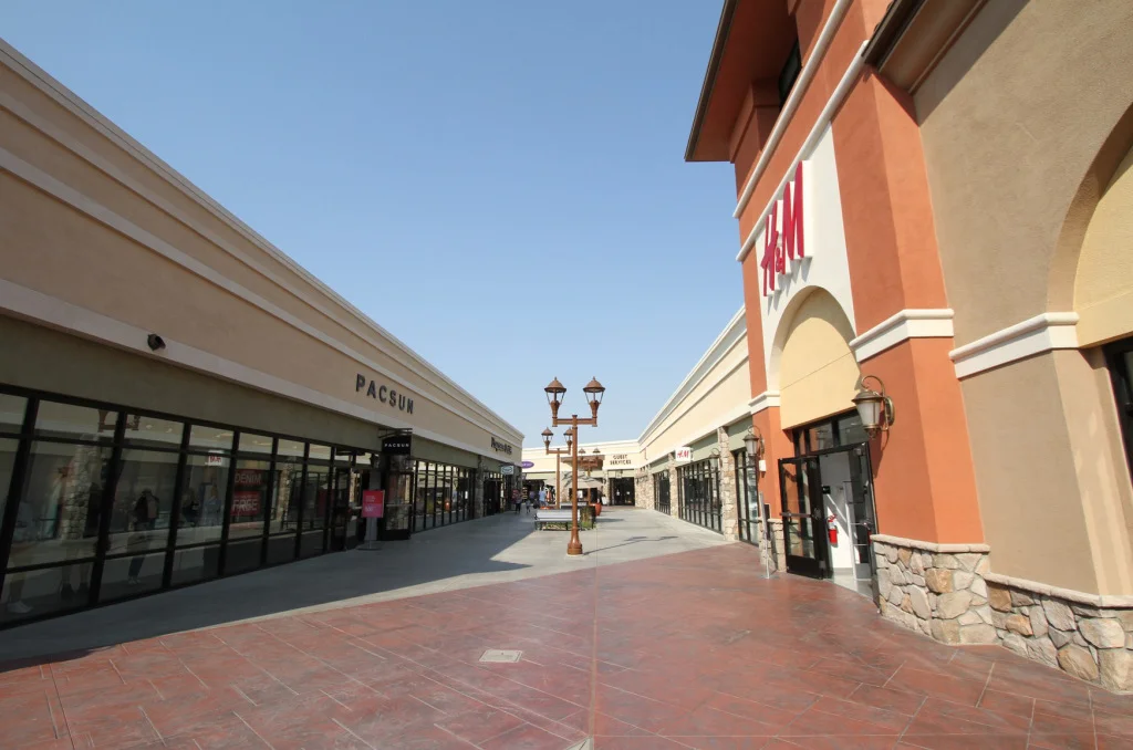 mall4.jpg