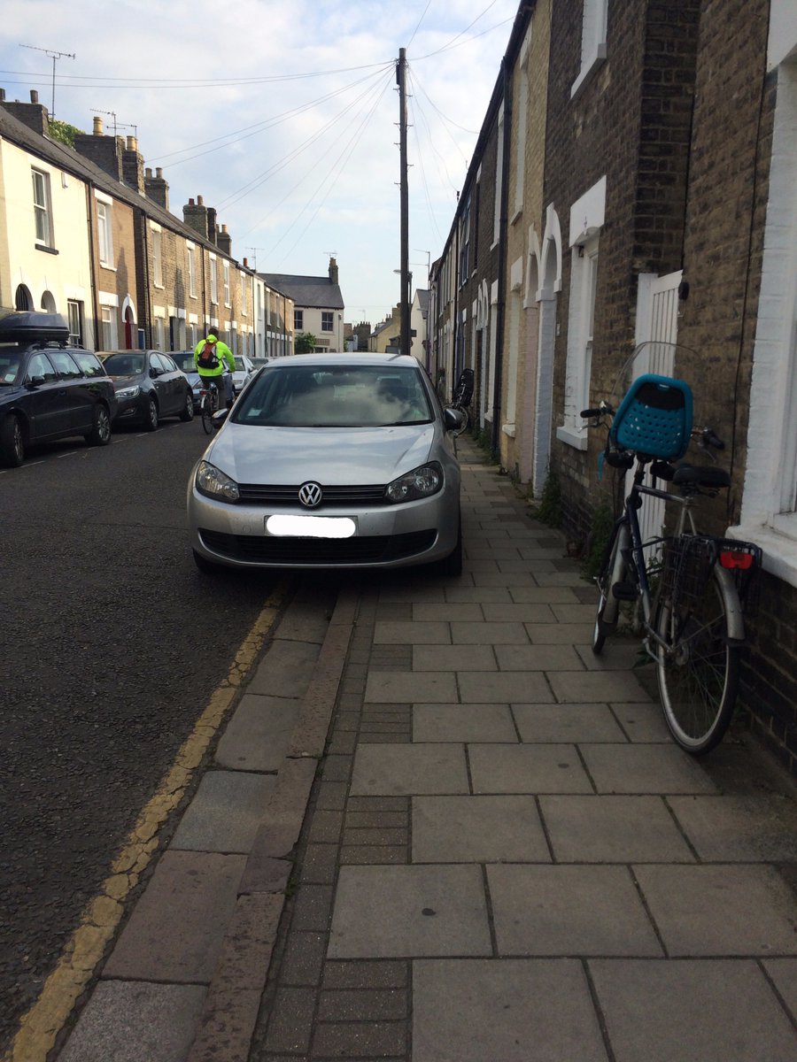 Cramped parking in Cambridge, UK. (Source)