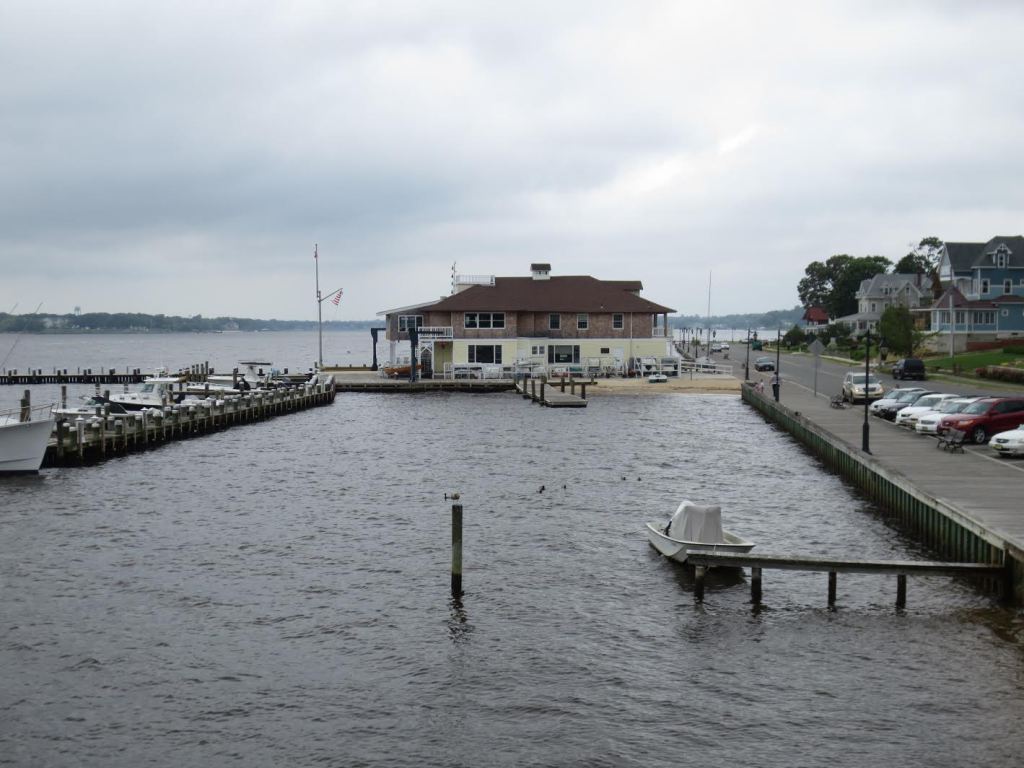 4harbor.jpg