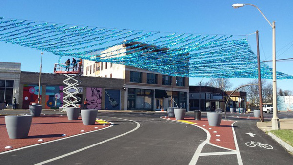 Semi-permanent bike lanes, bump outs and street art in Memphis. (Photo by Daniel Ashworth.)